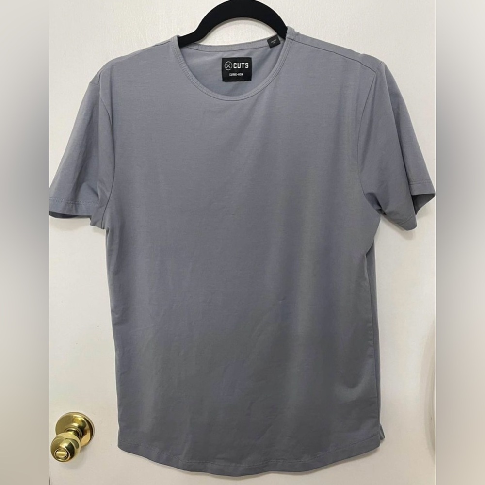 Cuts curve hem men’s small